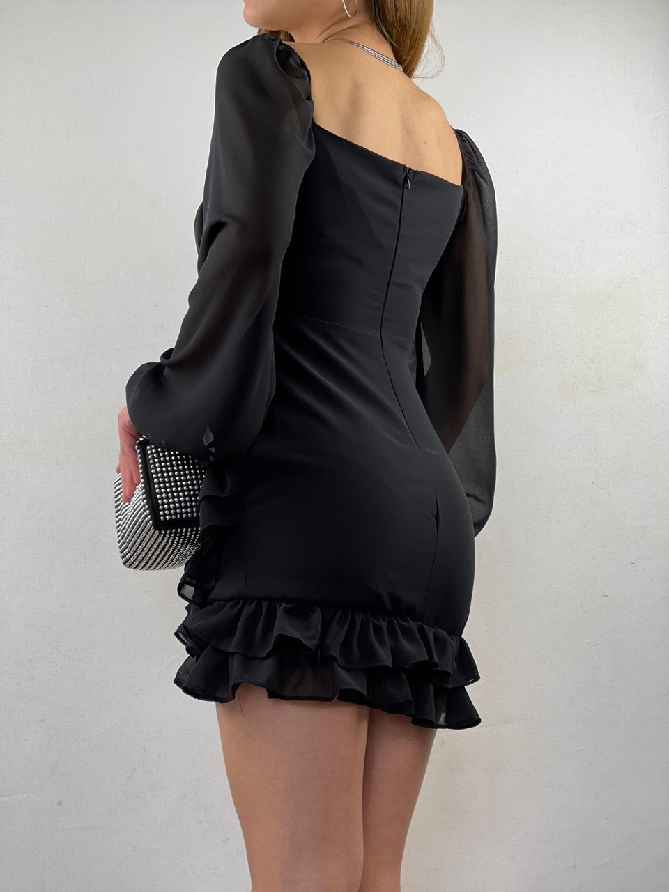 Şifon Kumaş Göğüs Büzgülü Eteği Fırfırlı Mini Elbise