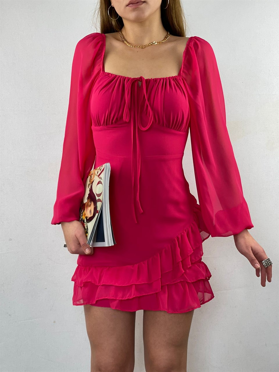 Şifon Kumaş Göğüs Büzgülü Eteği Fırfırlı Mini Elbise
