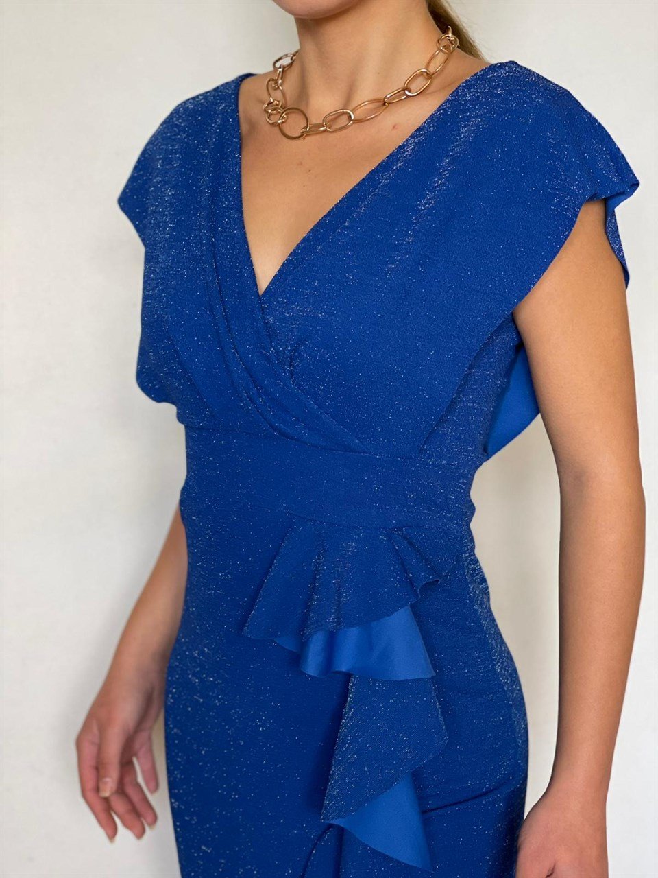 Simli Likralı Crep Kumaş Volan Detay Tasarım Elbise