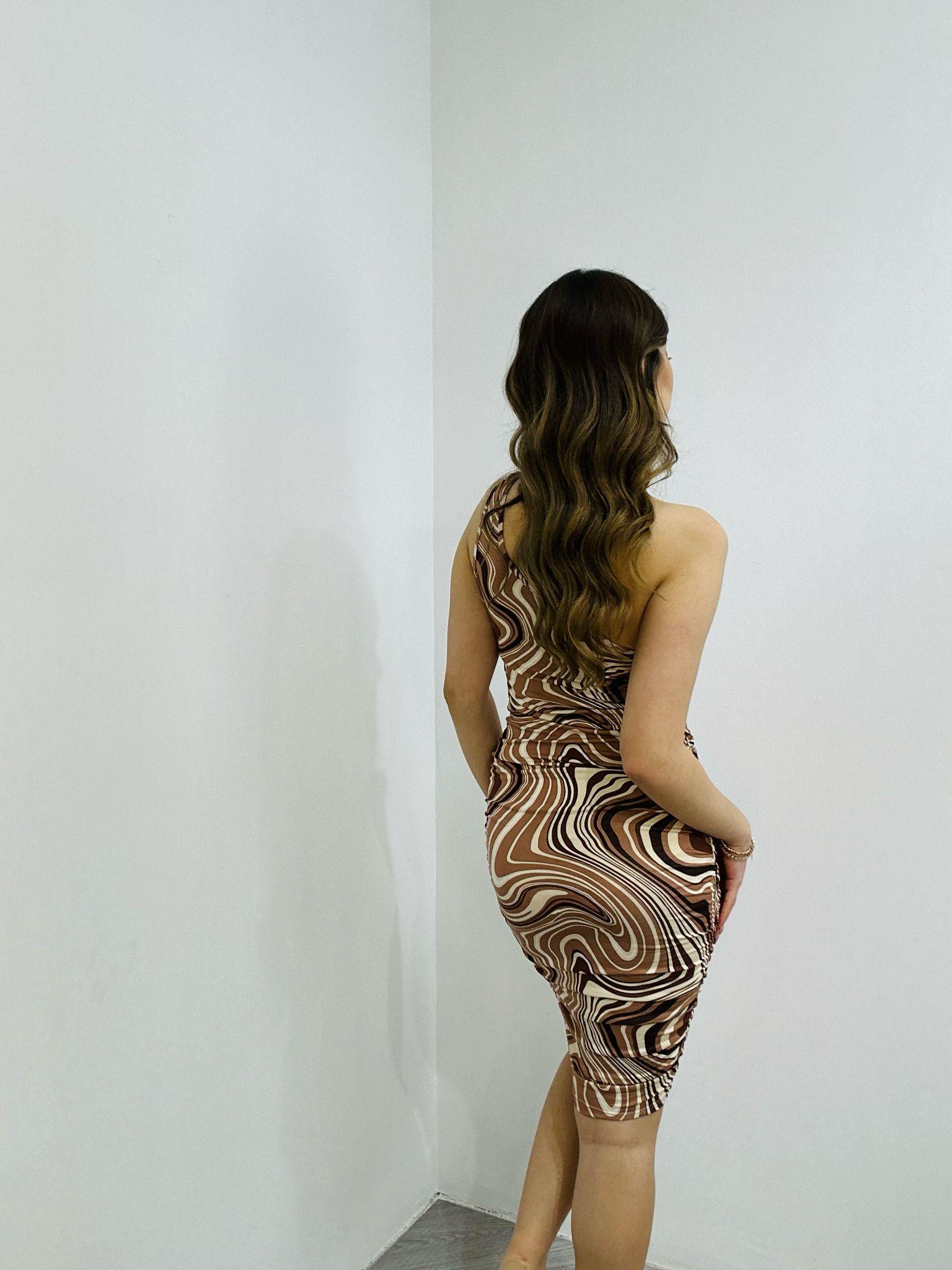 Tek Kol Kristal Pamuk Kumaş Drapeli Elbisemiz