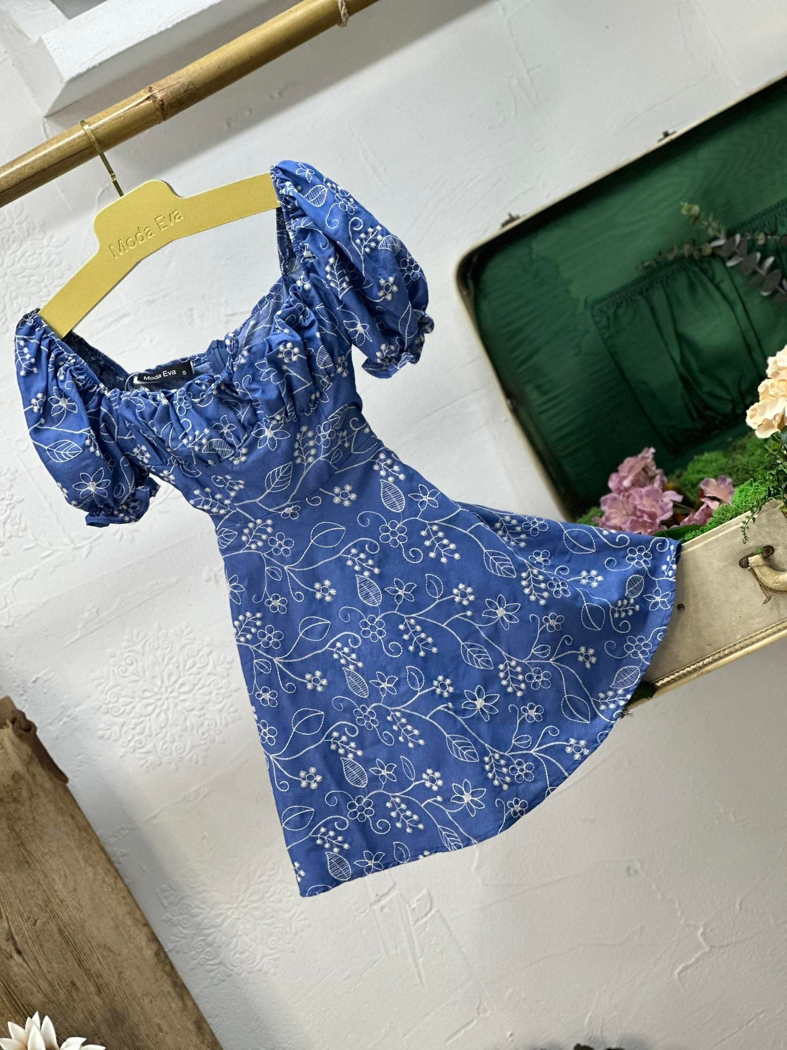 Tensel Kumaş Nakışlı Karpuz Kol Kloş Tasarım Mini Elbise