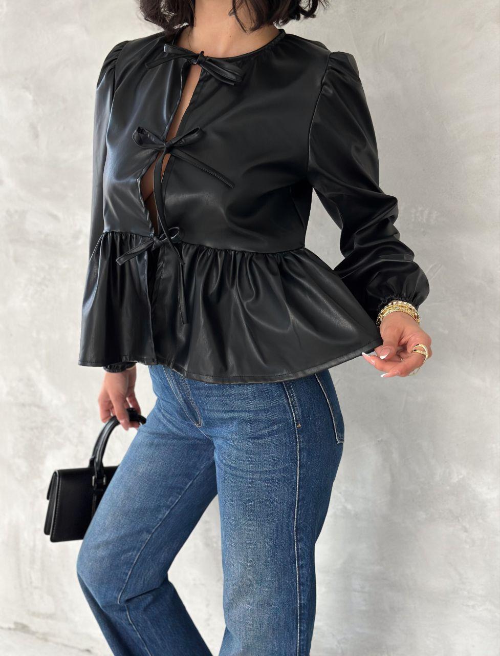 Vegan Deri Kumaş Bağlama Detay Gömlek