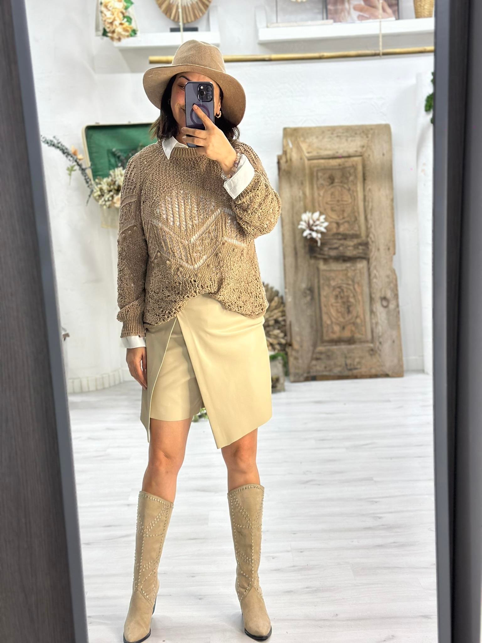 Vegan Deri Kumaş İçi Süet Kaplama Düğmeli Şort Etek Krem