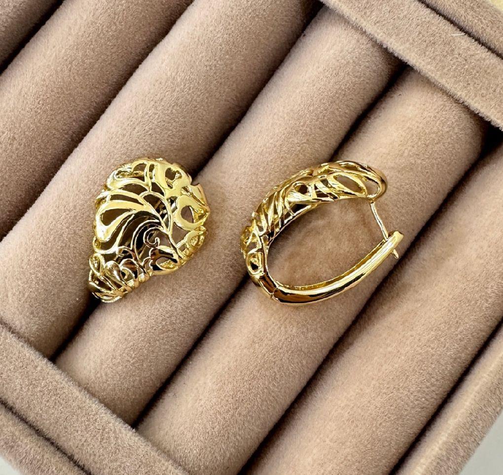 Xuping Şal Desen Kesim Çelik Küpe