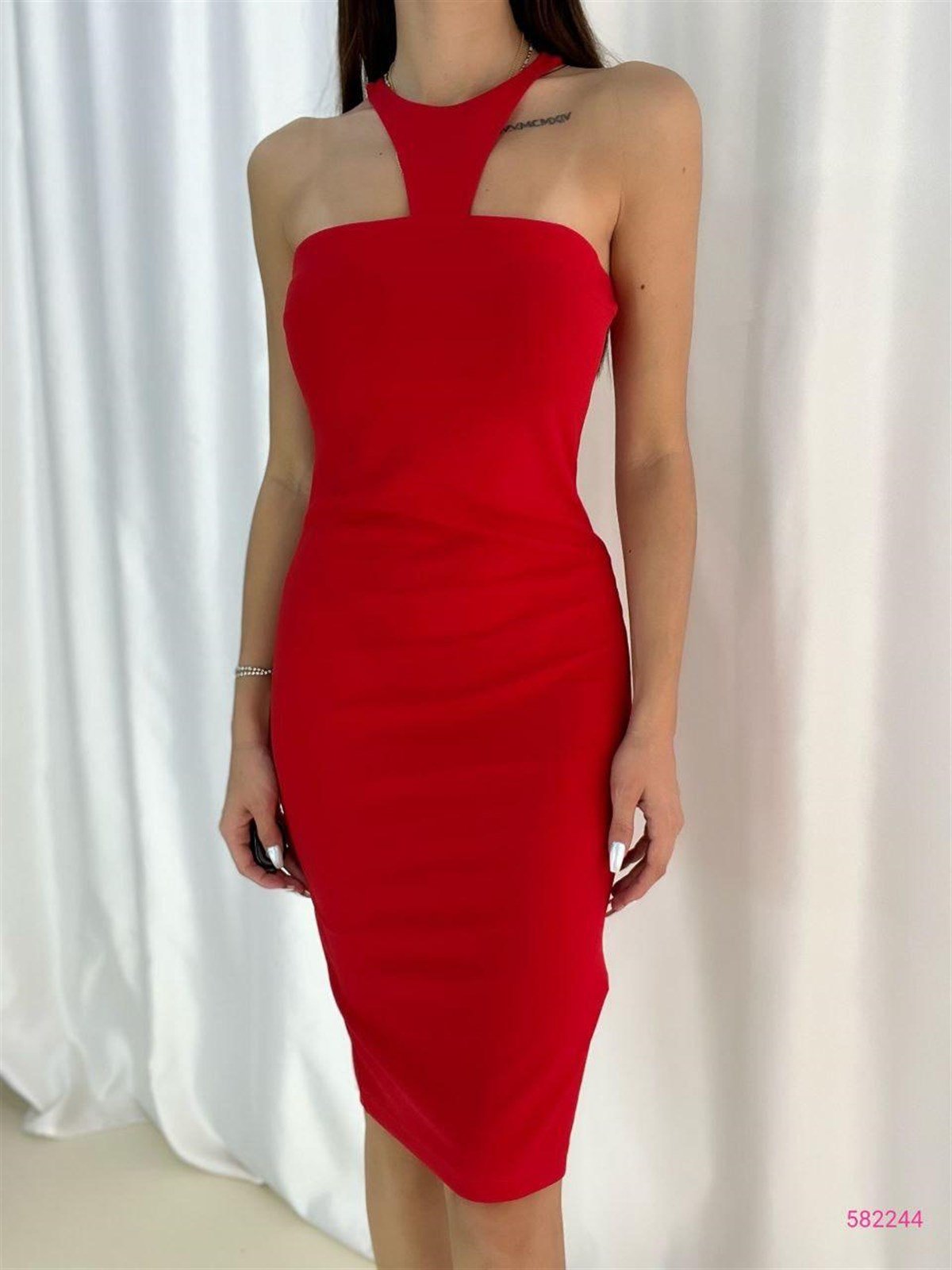 Yaka Detay Straplez Kesim Kalem Elbise