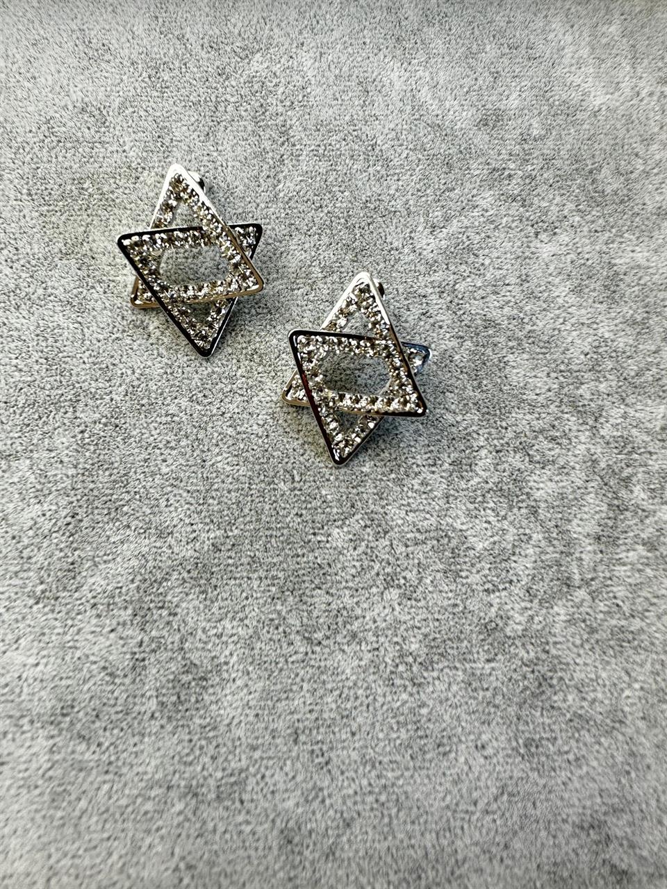Zirkon Taşlı Tasarım İç İçe Çift Üçgenli Küpe 