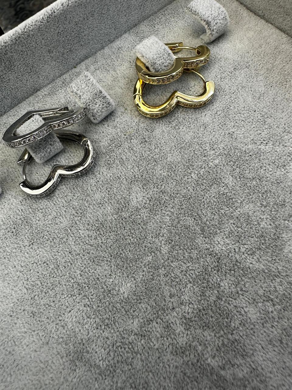 Zirkon Taşlı Tasarım Kalpli Halka Küpe 