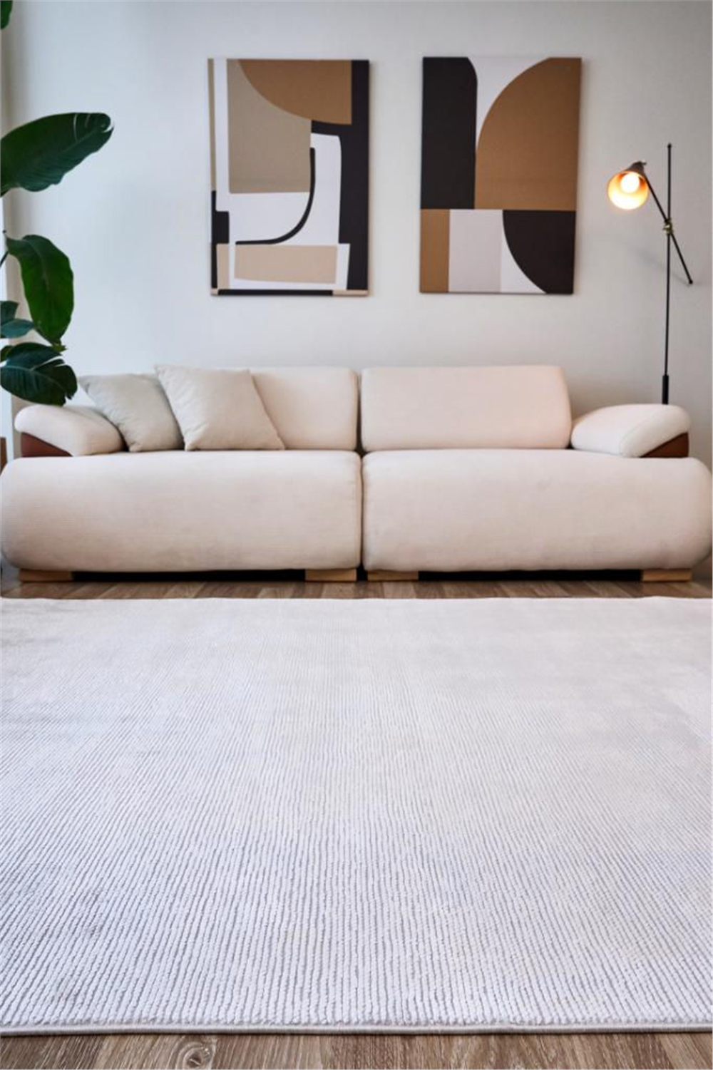Aura 2832 Krem - Makine Halısı