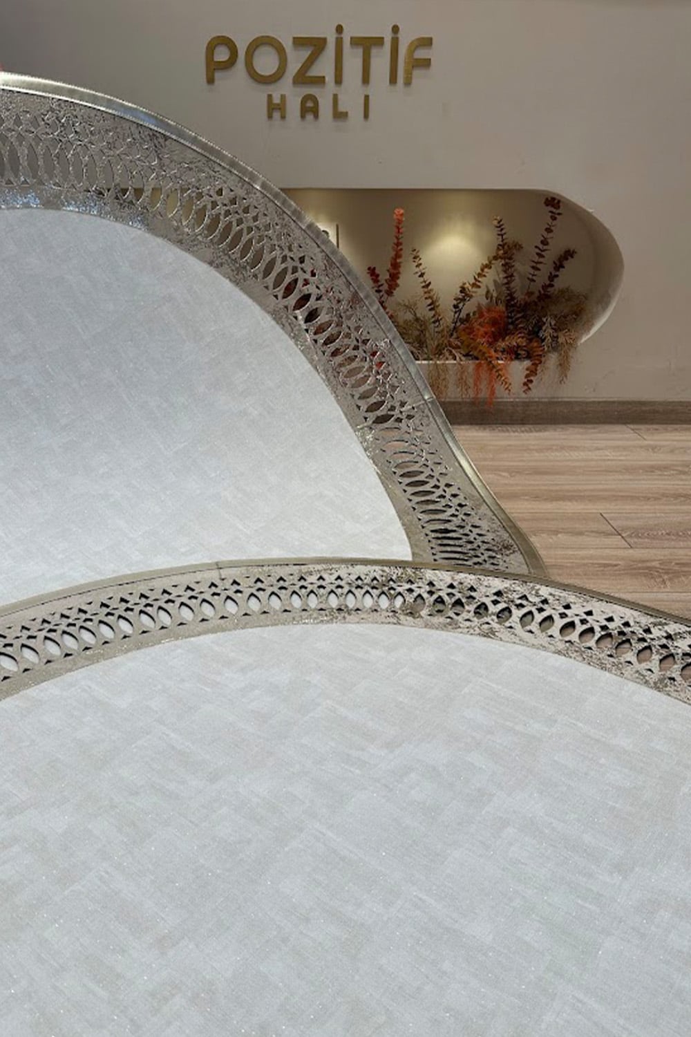Gümüş Gri Rono Deri Yuvarlak Halı