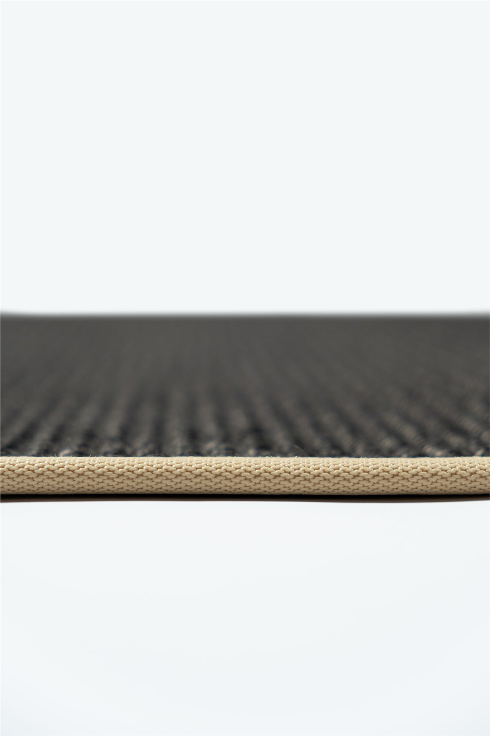 Suit SU04 Anthracite Biye 02 Beige Doğal Sisal Halı
