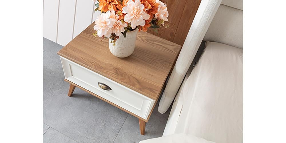 Ada Çekmeceli Beyaz Komodin