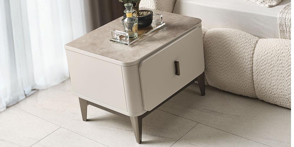 Aura Soft Komodin