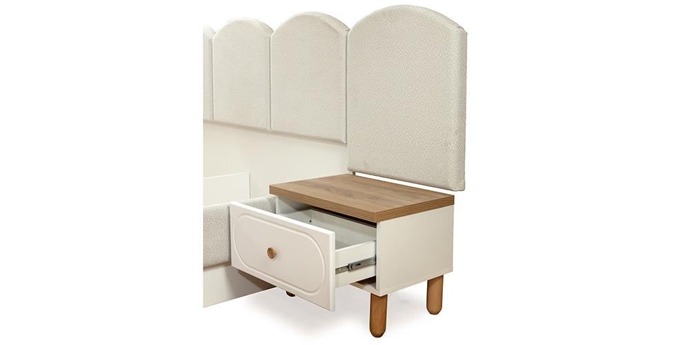 Bohem Yıldız Komodin