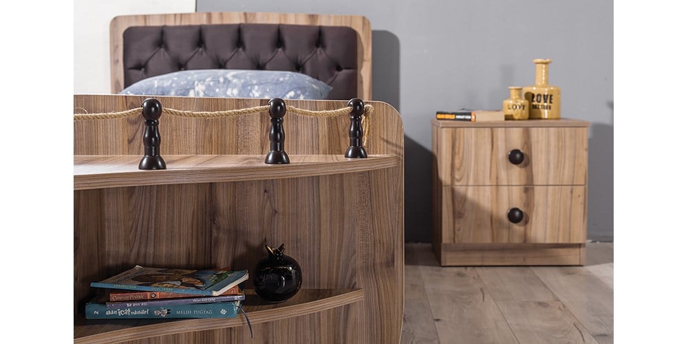 Kaptan Ceviz Kapaklı Genç Odası