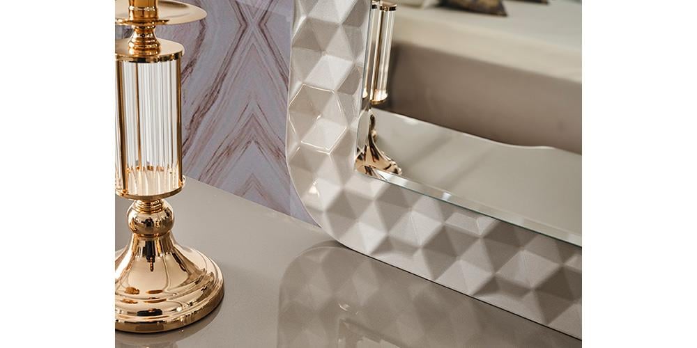 Lounge Nehir Kumu Yatak Odası