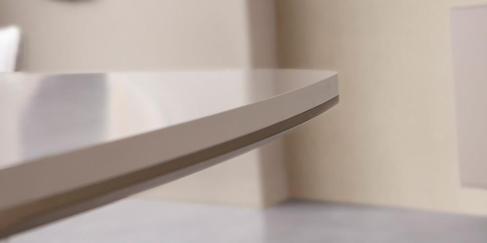 Maldiv Yemek Masası