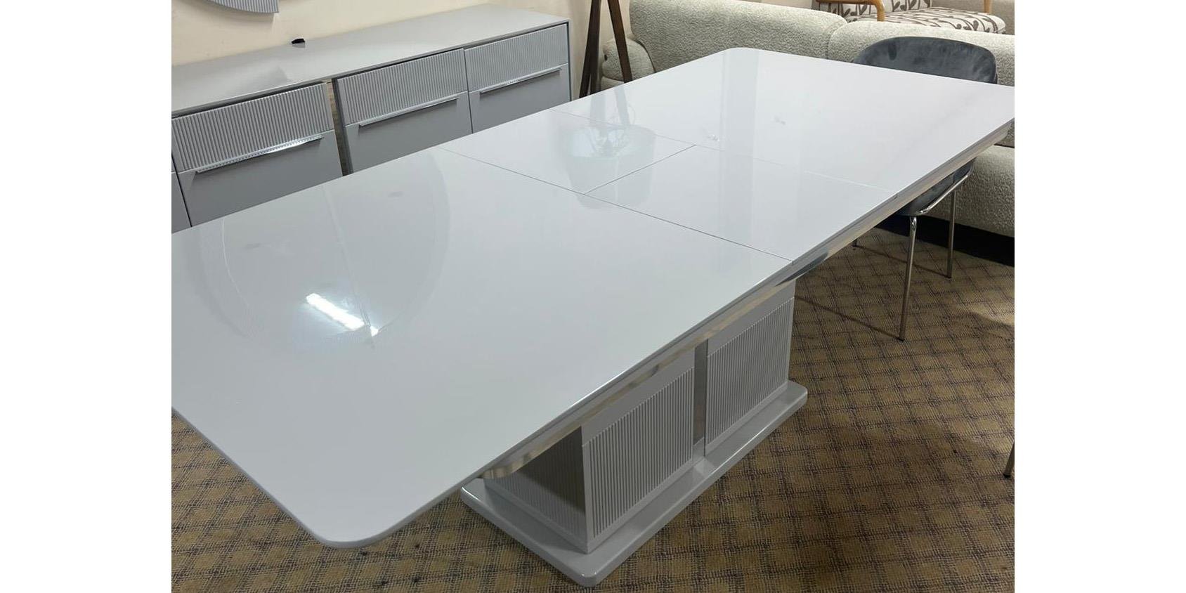 Mission yemek odası