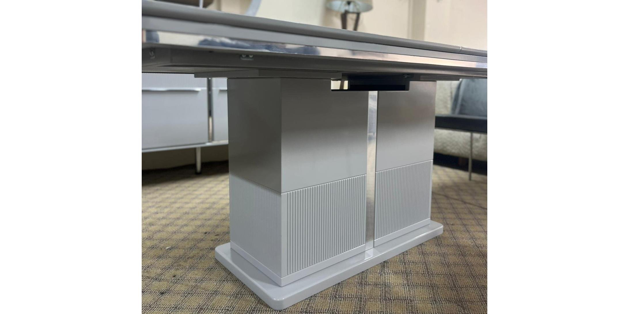 Mission yemek odası