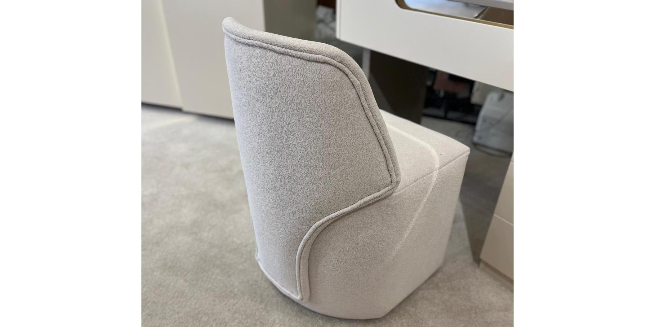 Tesla Aynalı Şifonyer