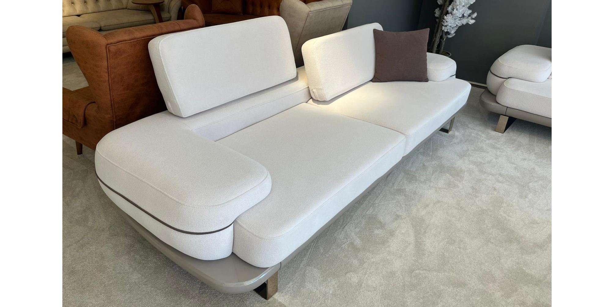 Tesla Üçlü Koltuk