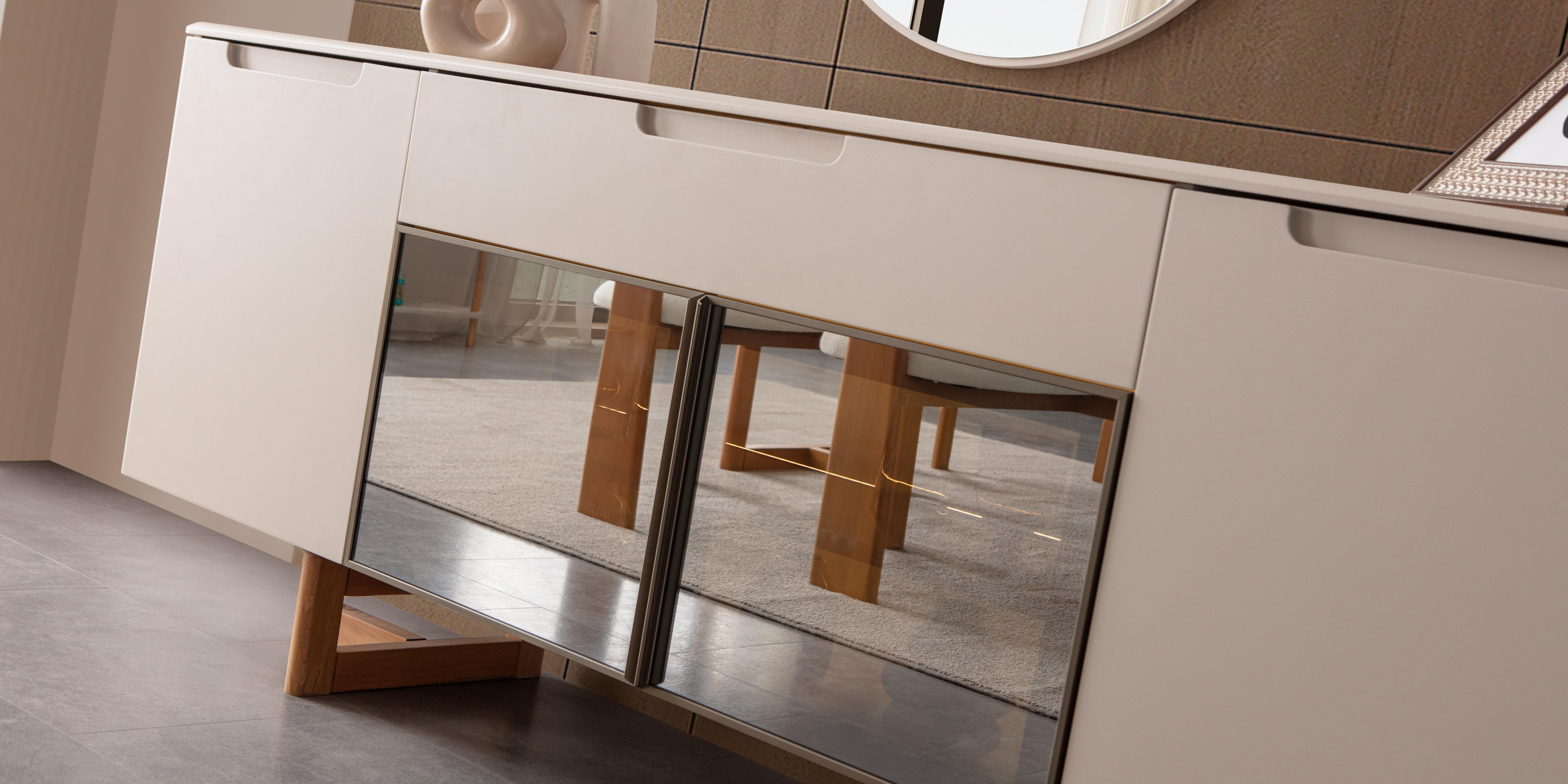 Tuana Aynalı Konsol