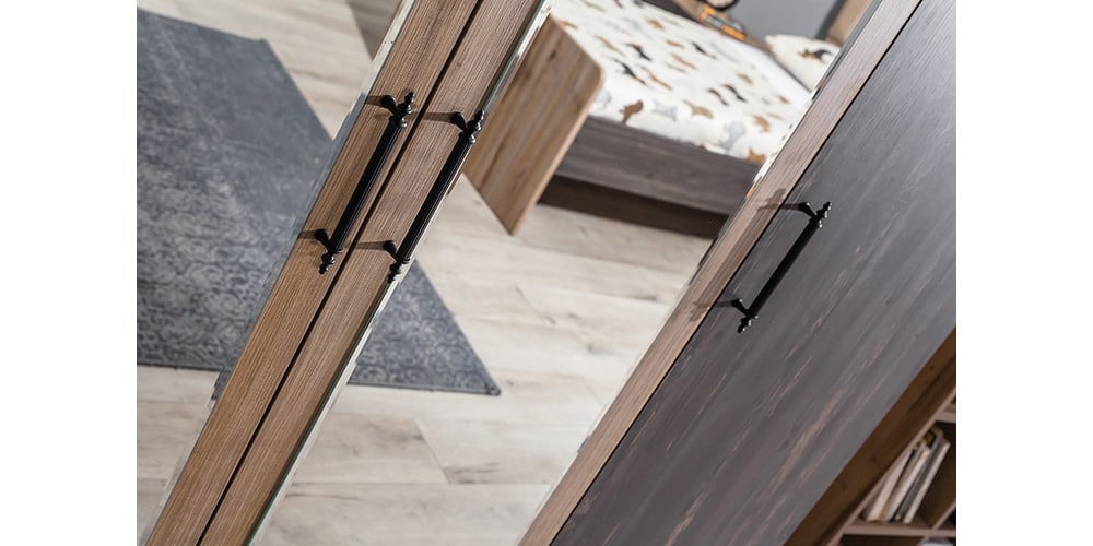 Umut Kapaklı Genç Odası