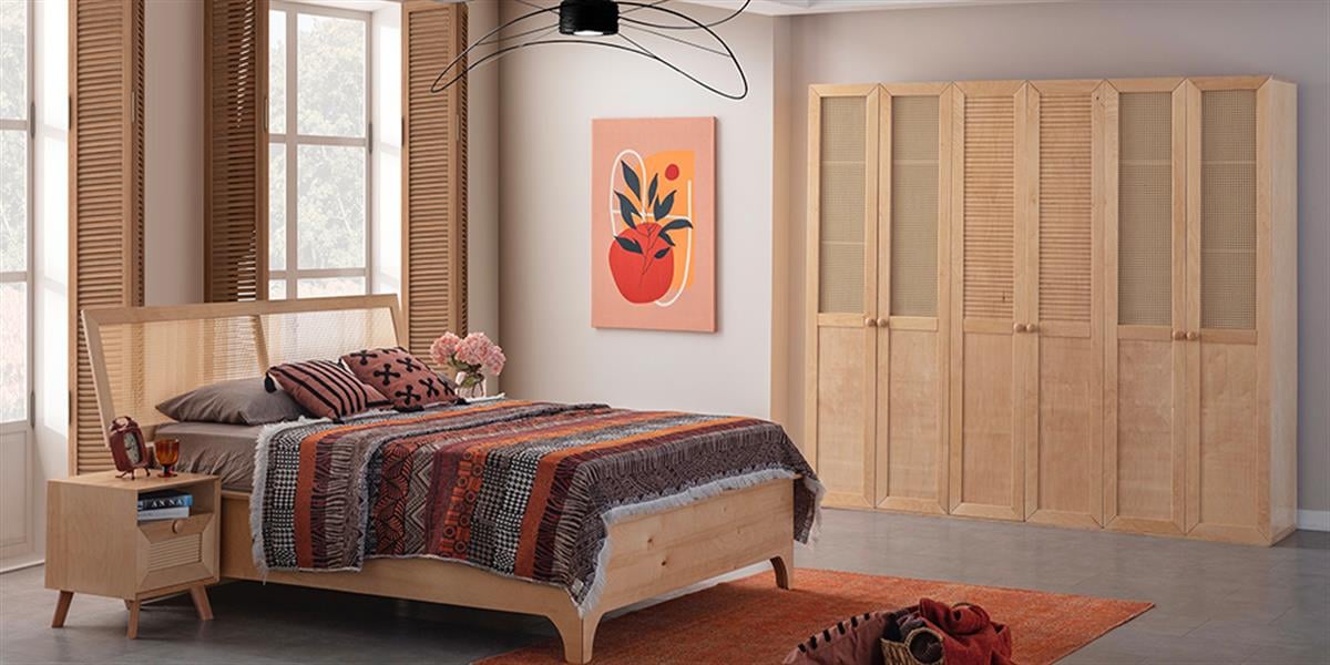 Valeria Ağaç Yatak Odası