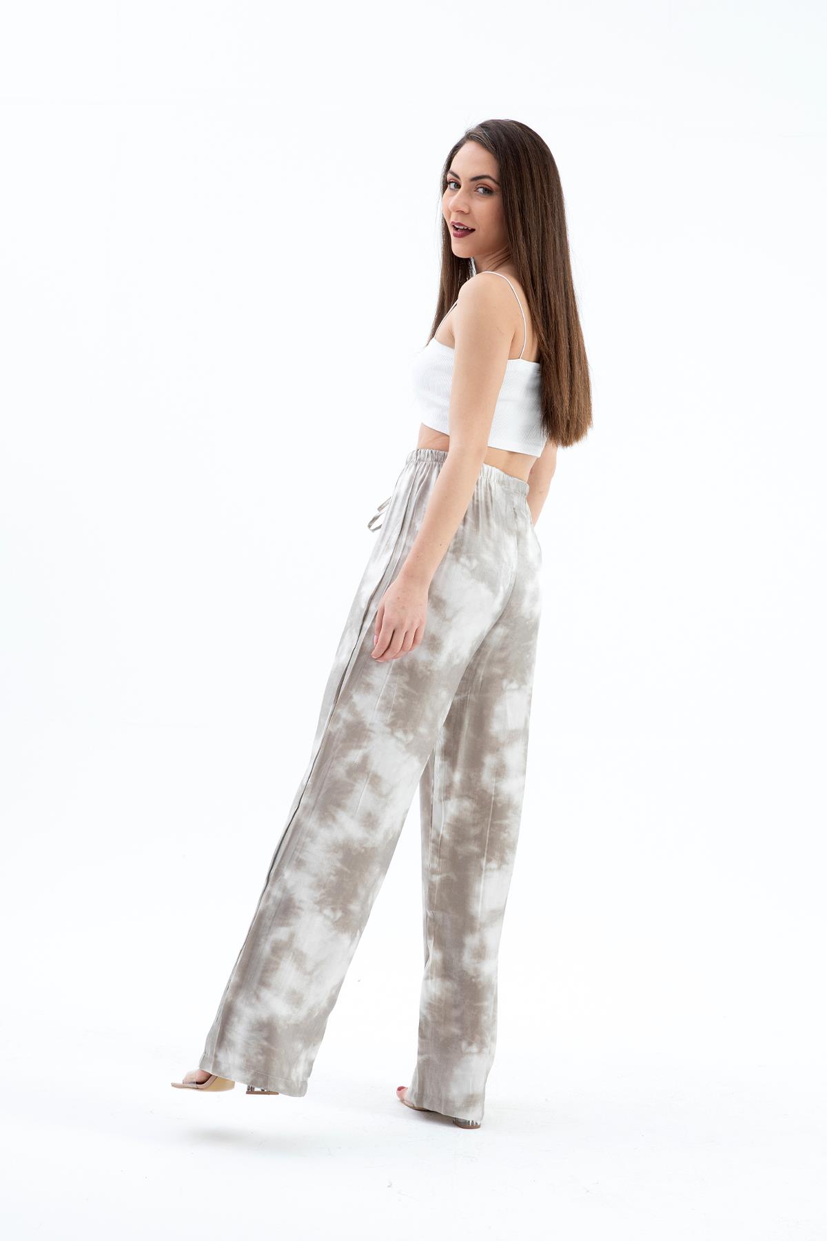 Beli Lastikli Batik Desen Parlak Kumaş Pantolon - Bej