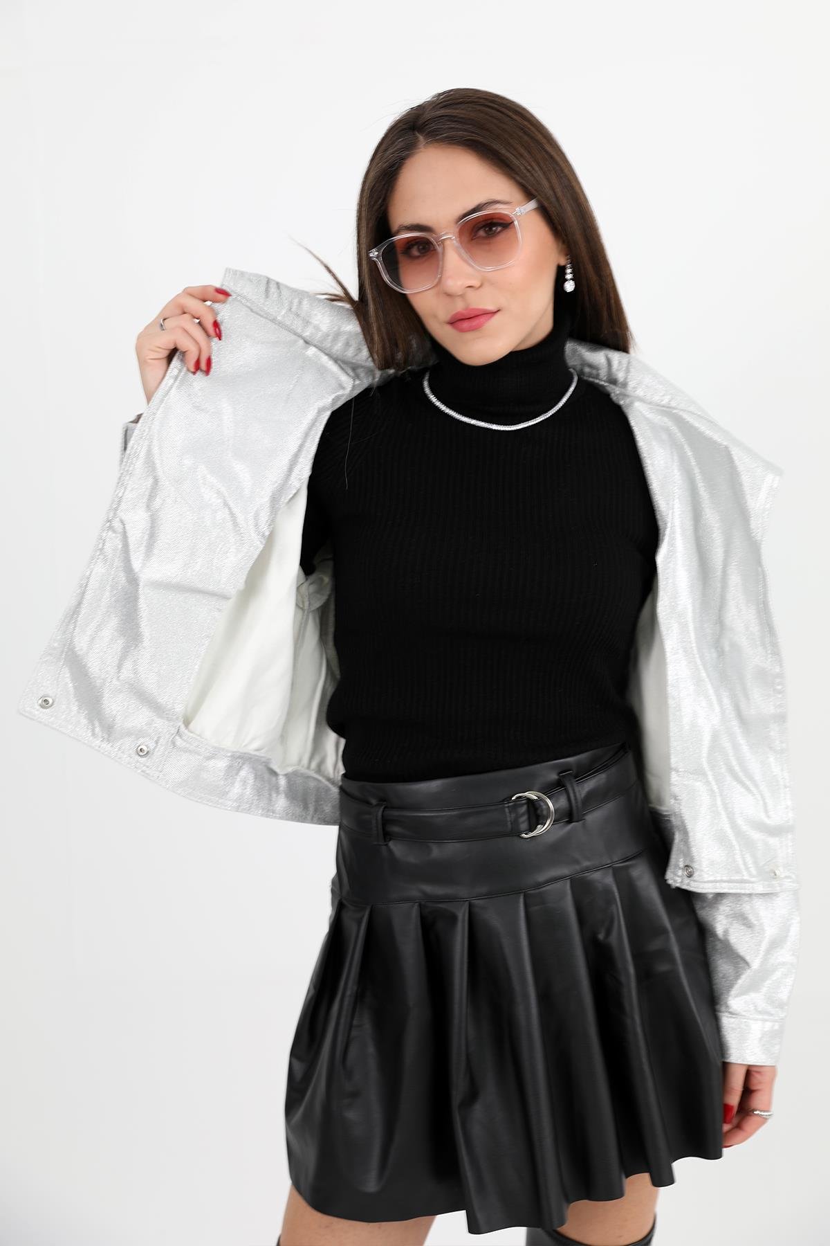 Ceket Omuzları Zincir Detaylı Kısa Simli - Gümüş