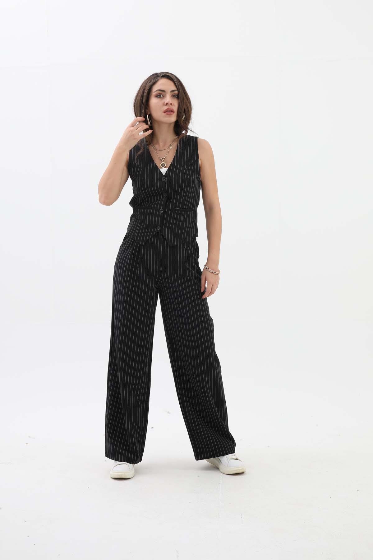 Cep Detaylı Çizgili Yelek - Siyah