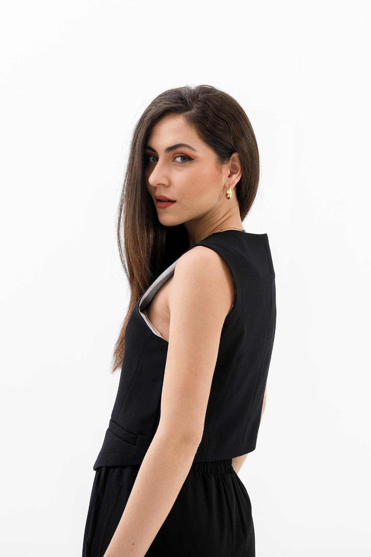 Cepleri Pensli Düğmeli Poliviskon Yelek - Lacivert