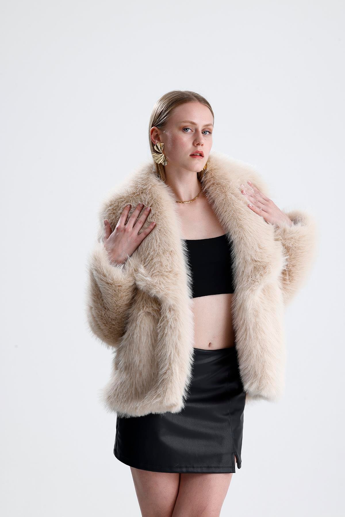 Deri Kemerli Kürk Kaban - Bej