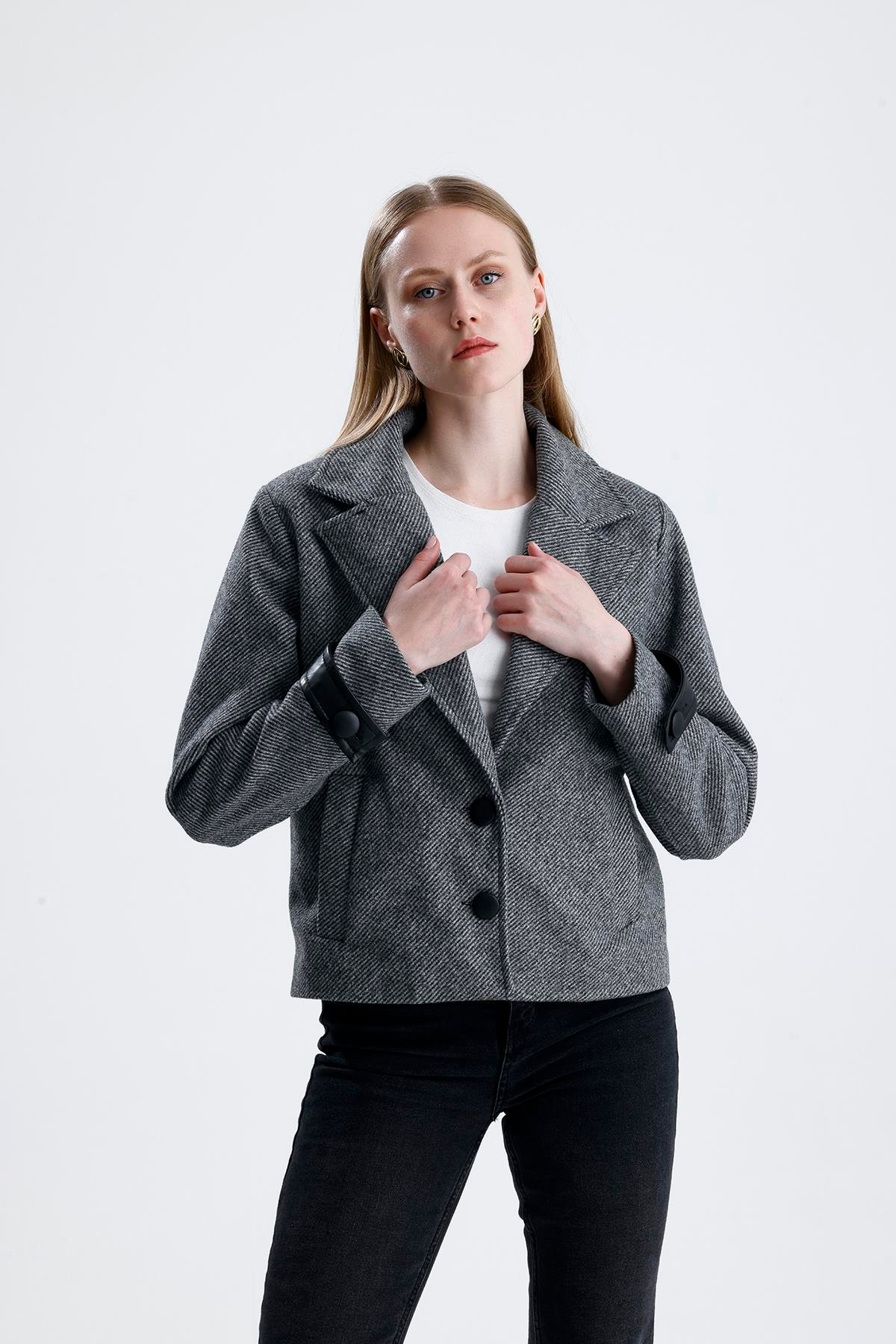 Diyagonal Kruvaze Kaşe Ceket Deri Detaylı - Gri