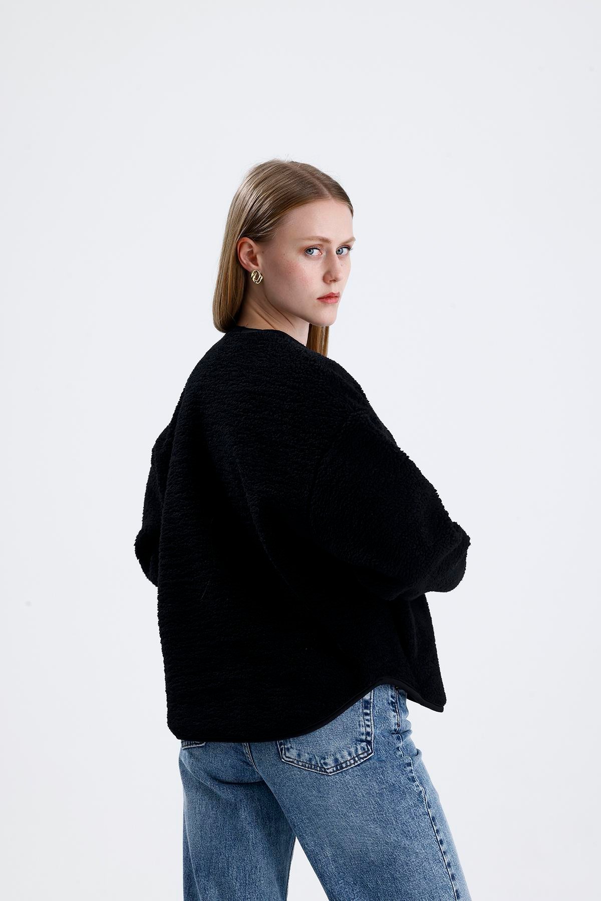 İçi Polarlı Düğmeli Peluş Ceket - Siyah