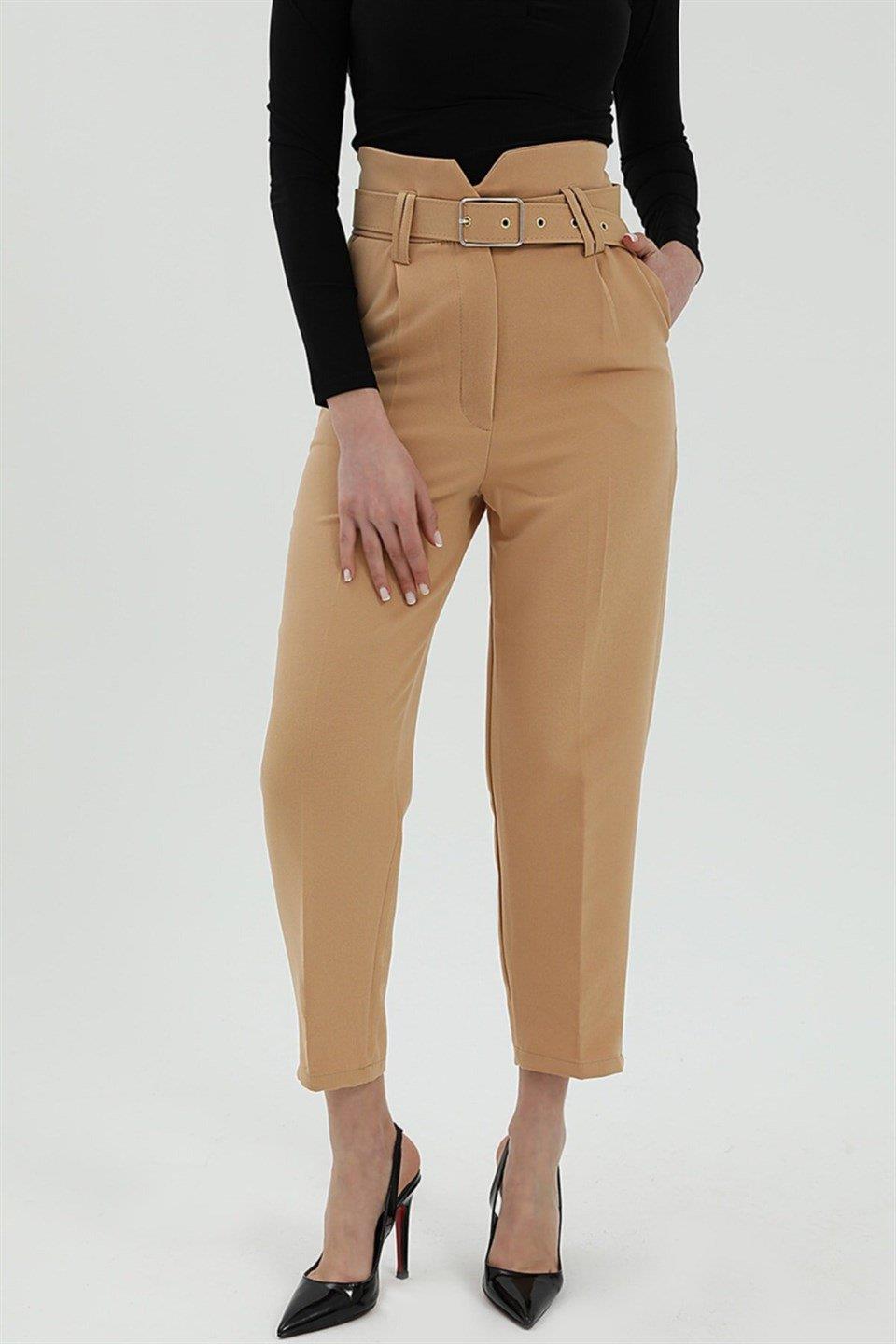 Kemerli Atlas Kumaş Pantolon - Açık Kahve