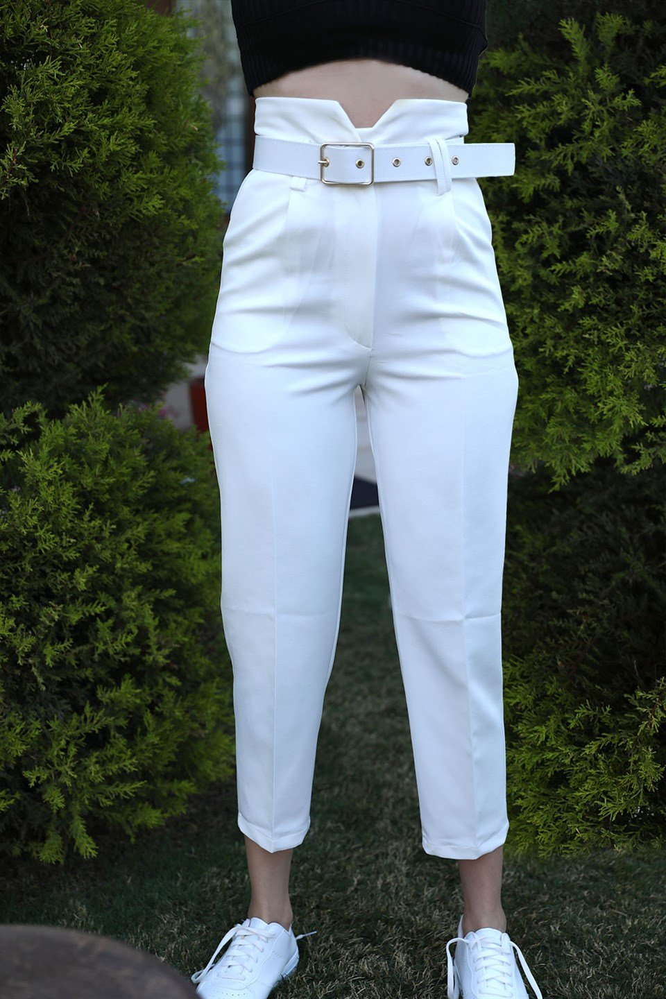 Kemerli Atlas Kumaş Pantolon - Ekru