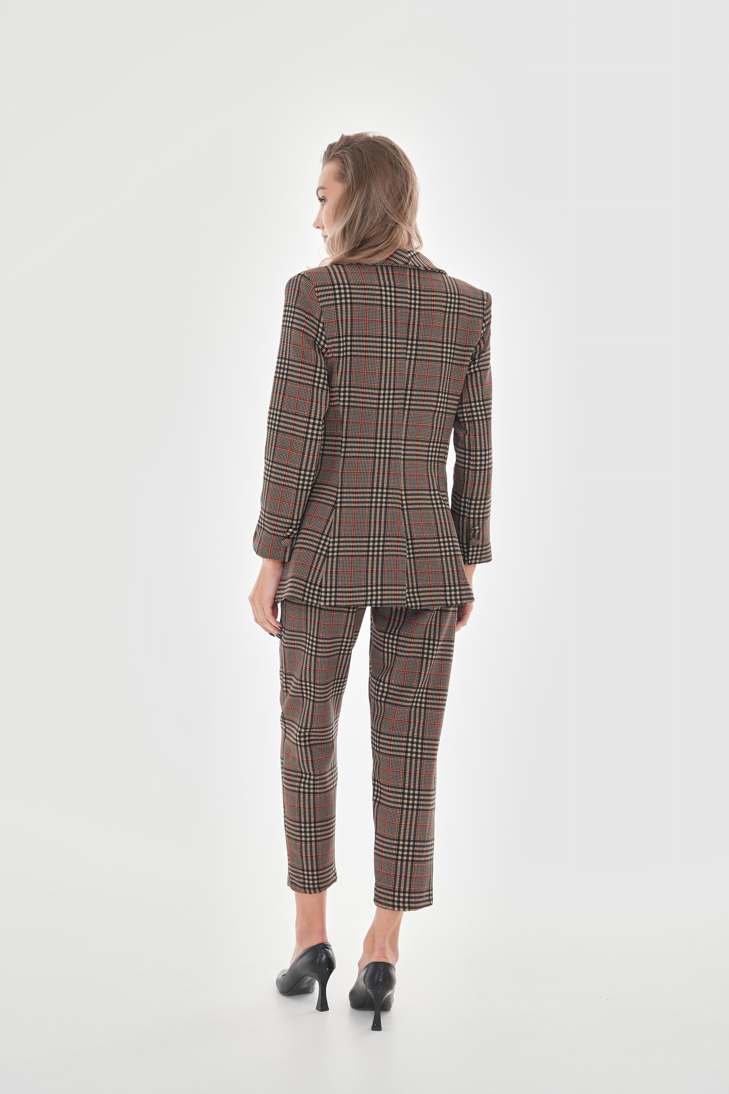 Omuzları Vatkalı Önü Çıtçıtlı Ekose Blazer Ceket - Kırmızı