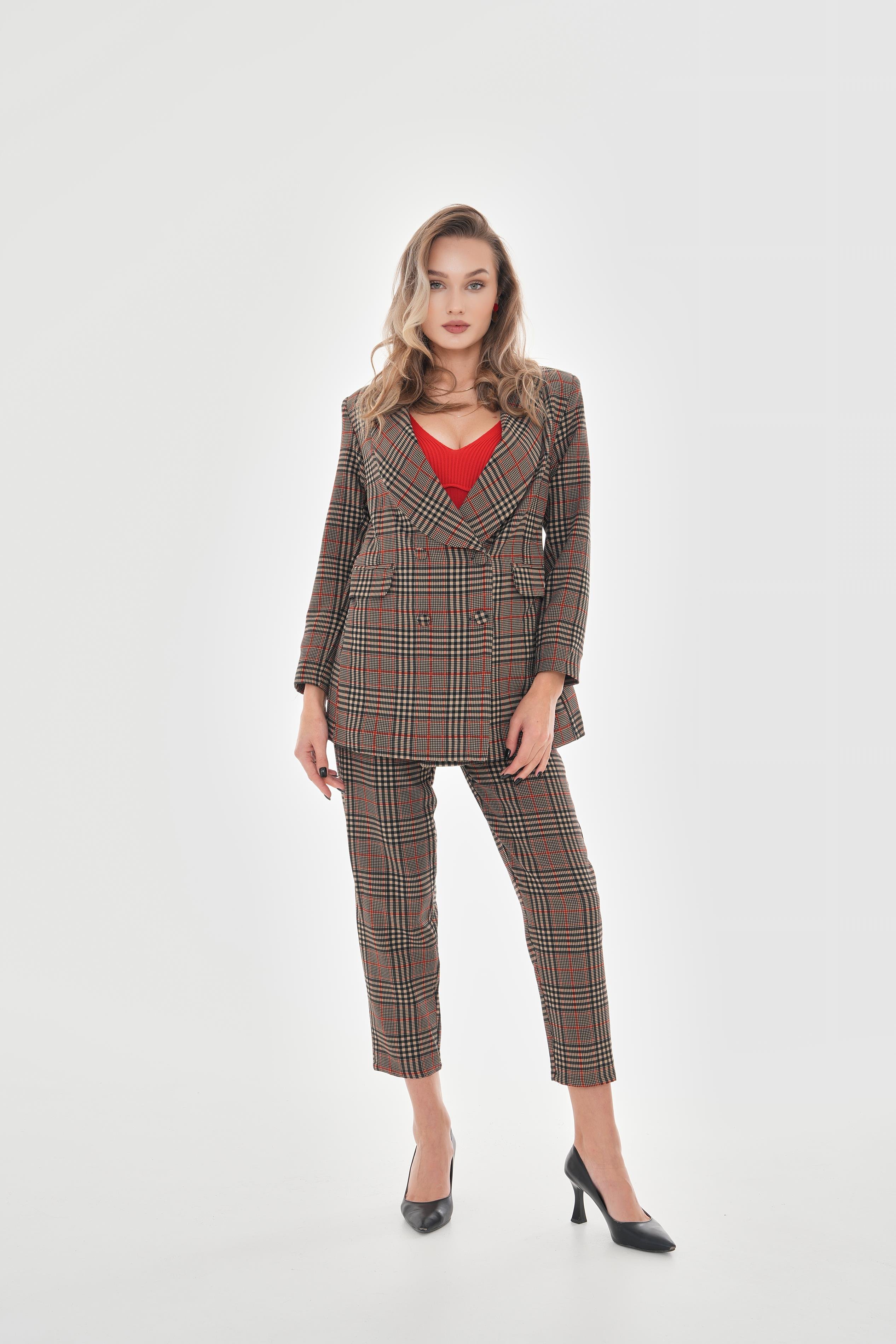 Omuzları Vatkalı Önü Çıtçıtlı Ekose Blazer Ceket - Kırmızı