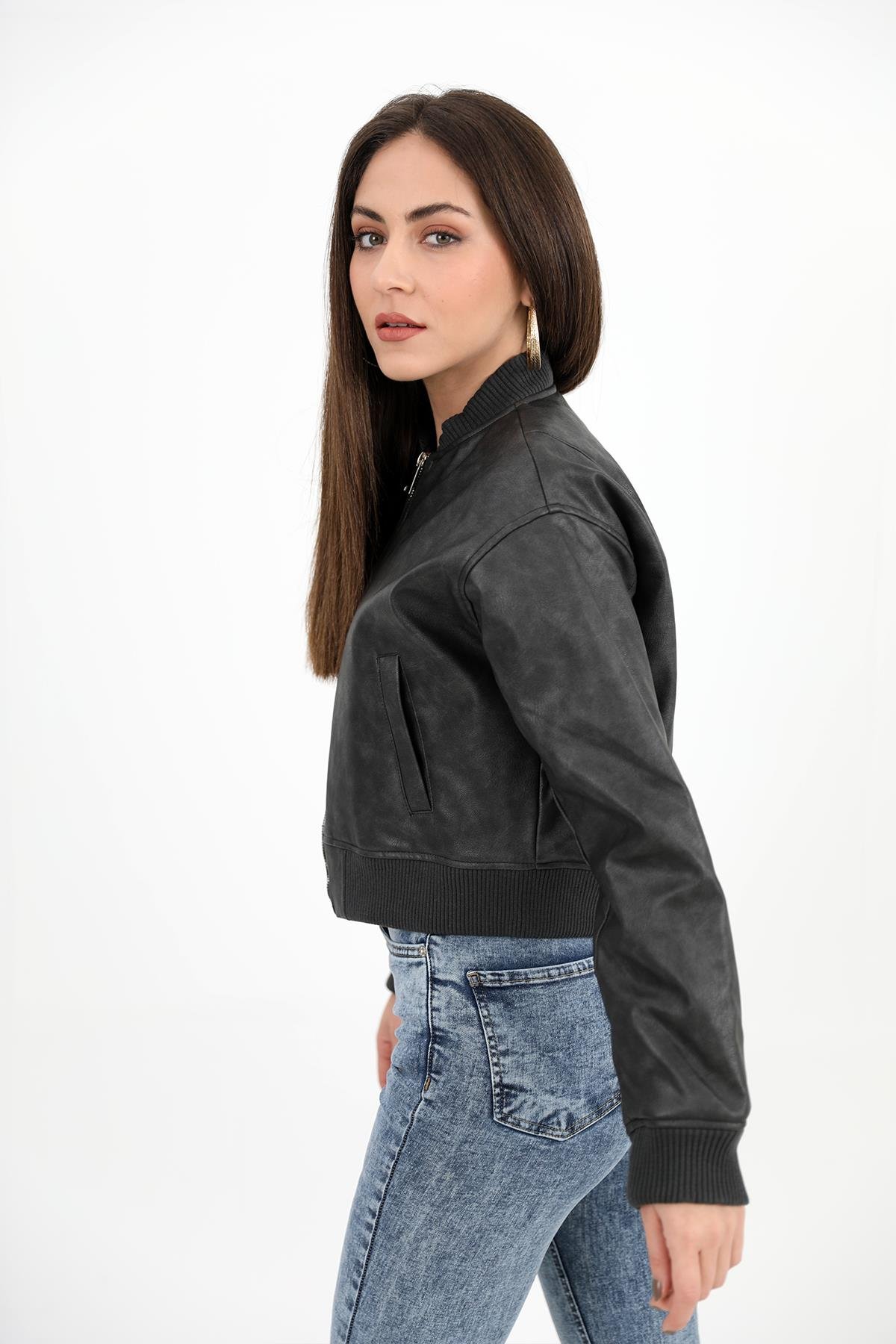 Ribanalı Eskitme Deri Mont - Siyah