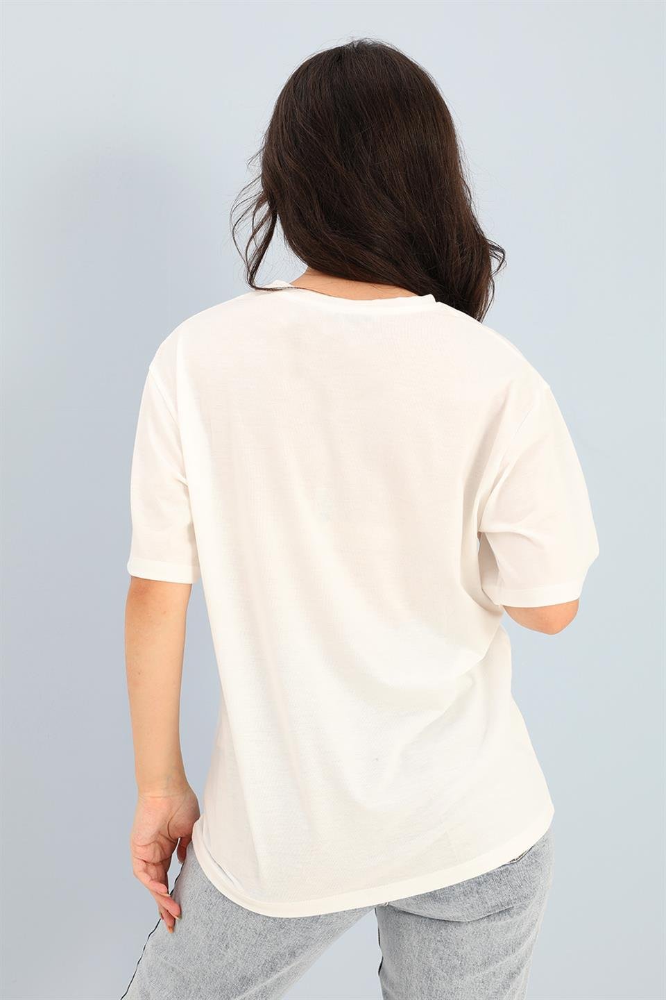 T-shirt Bisiklet Yaka Halka ve Taş Detaylı - Ekru