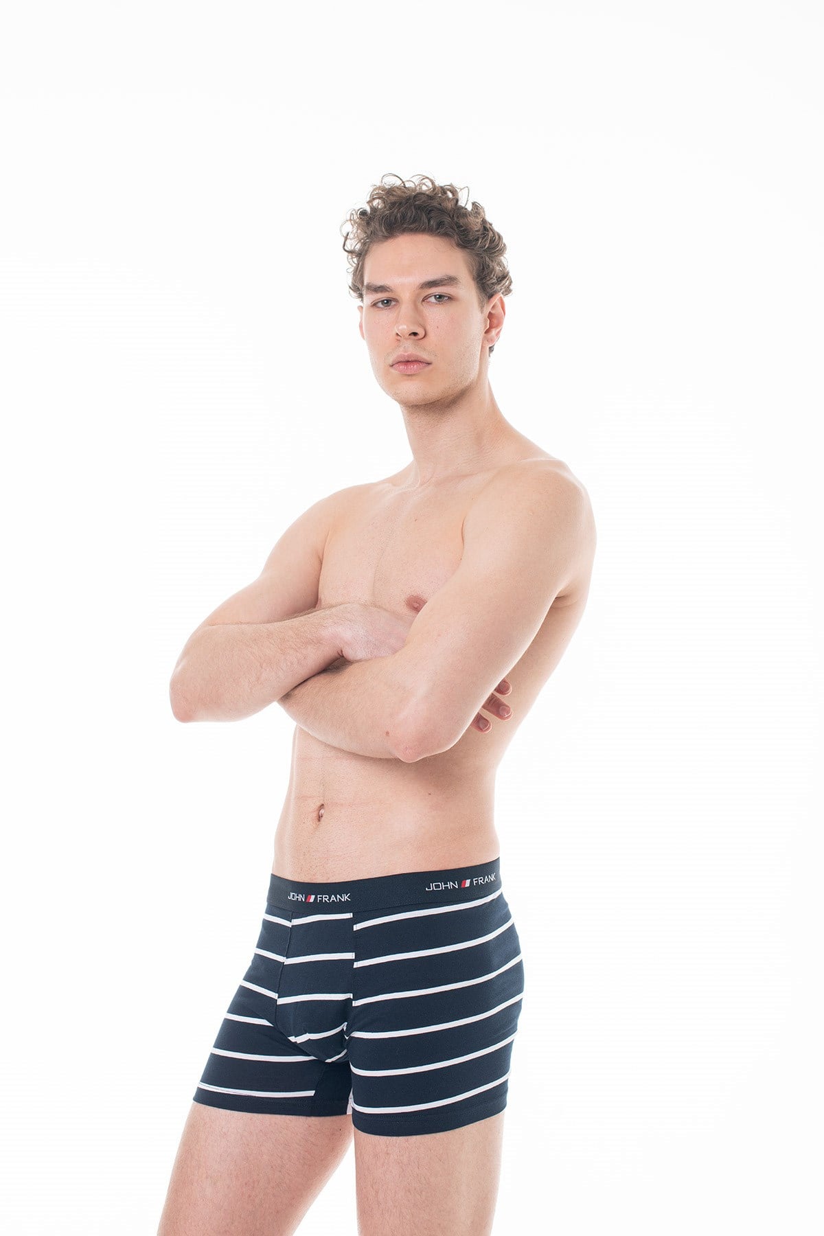 JOHN FRANK ÜÇLÜ BOXER