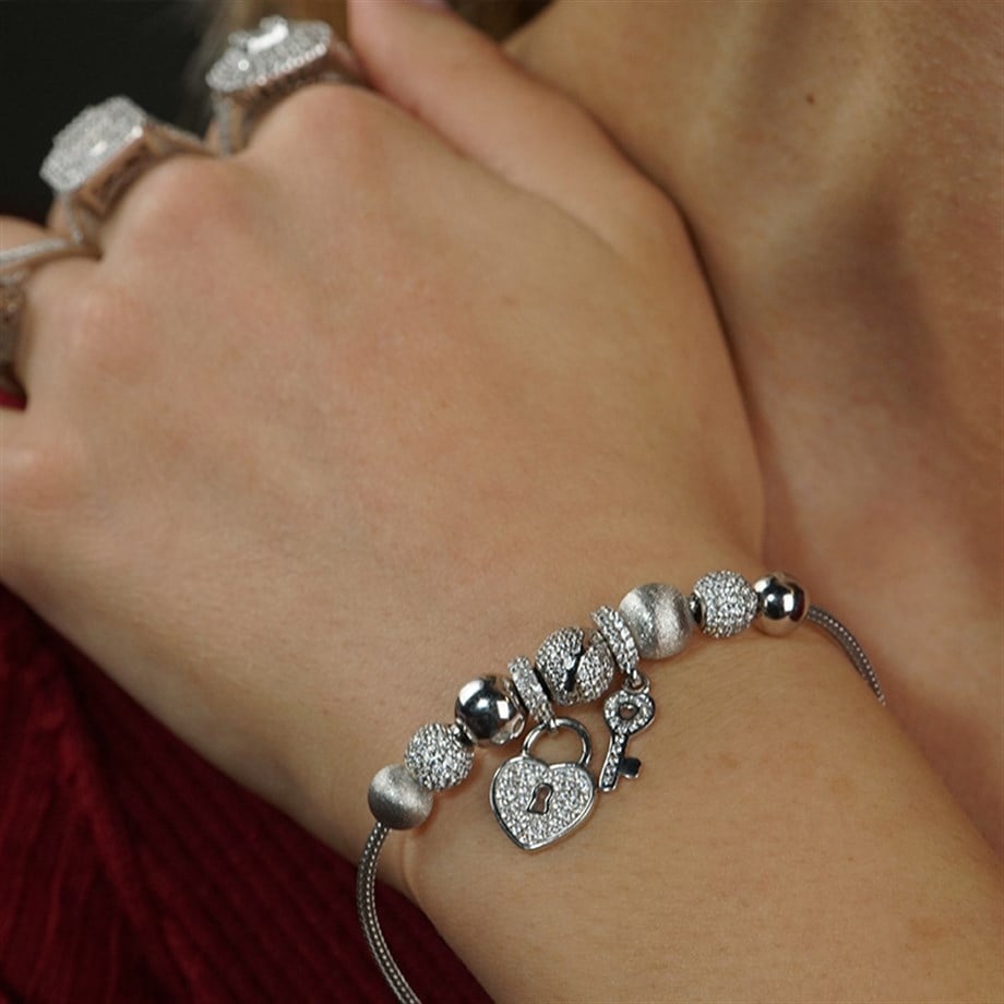 Beyaz Altın Pandora Bileklik