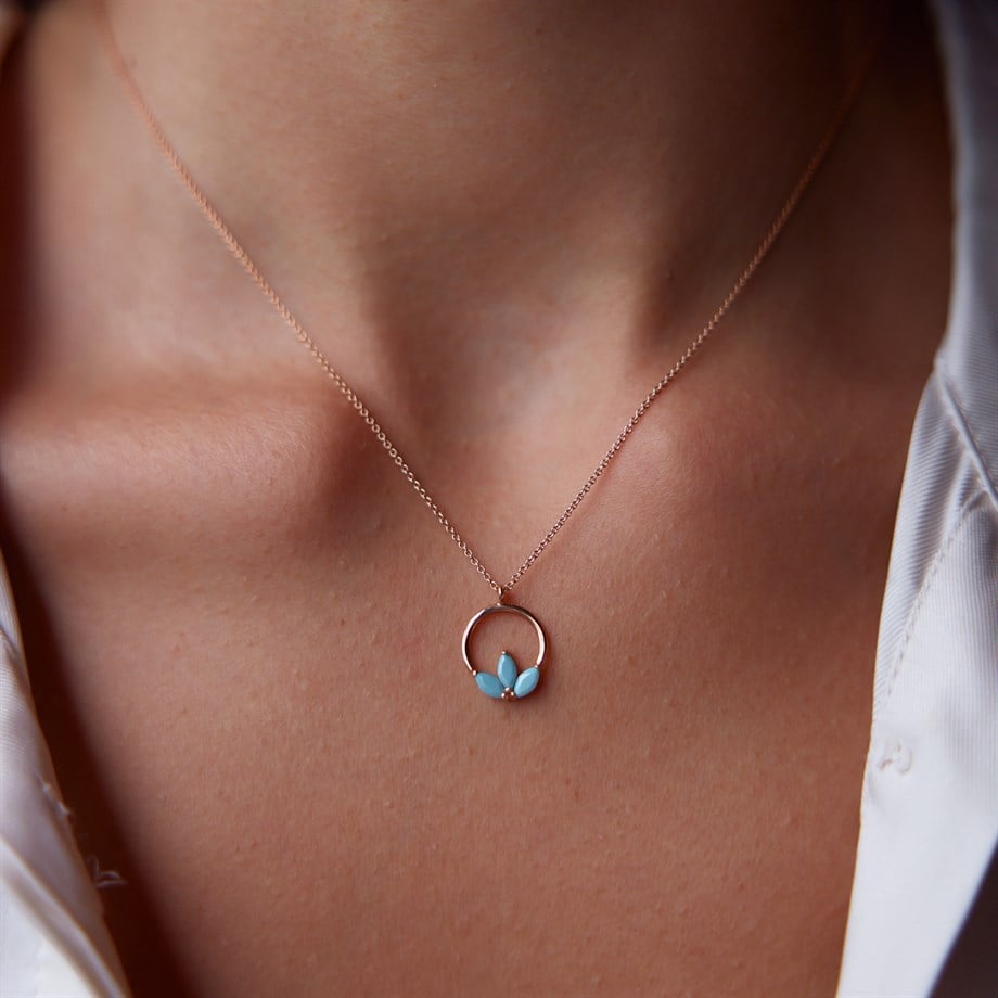 Firuze Lotus Motifli Minimal Kolye