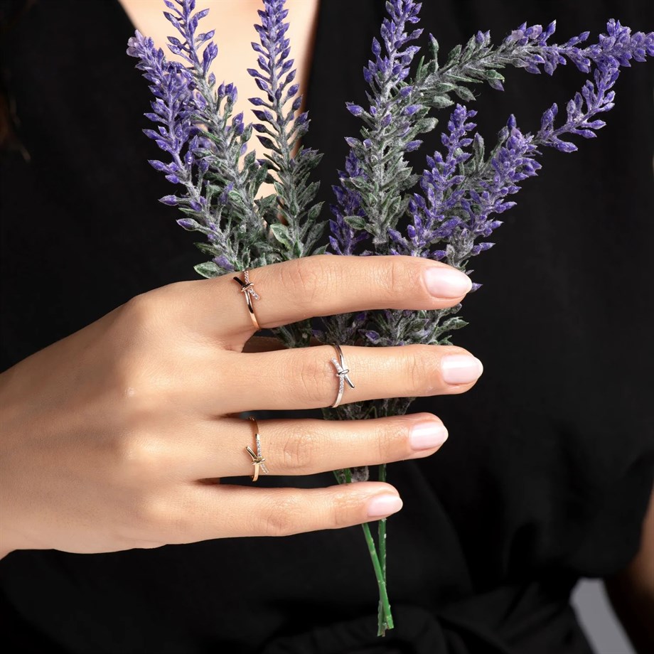 Minimal Tiffany Diken Motif Yüzük