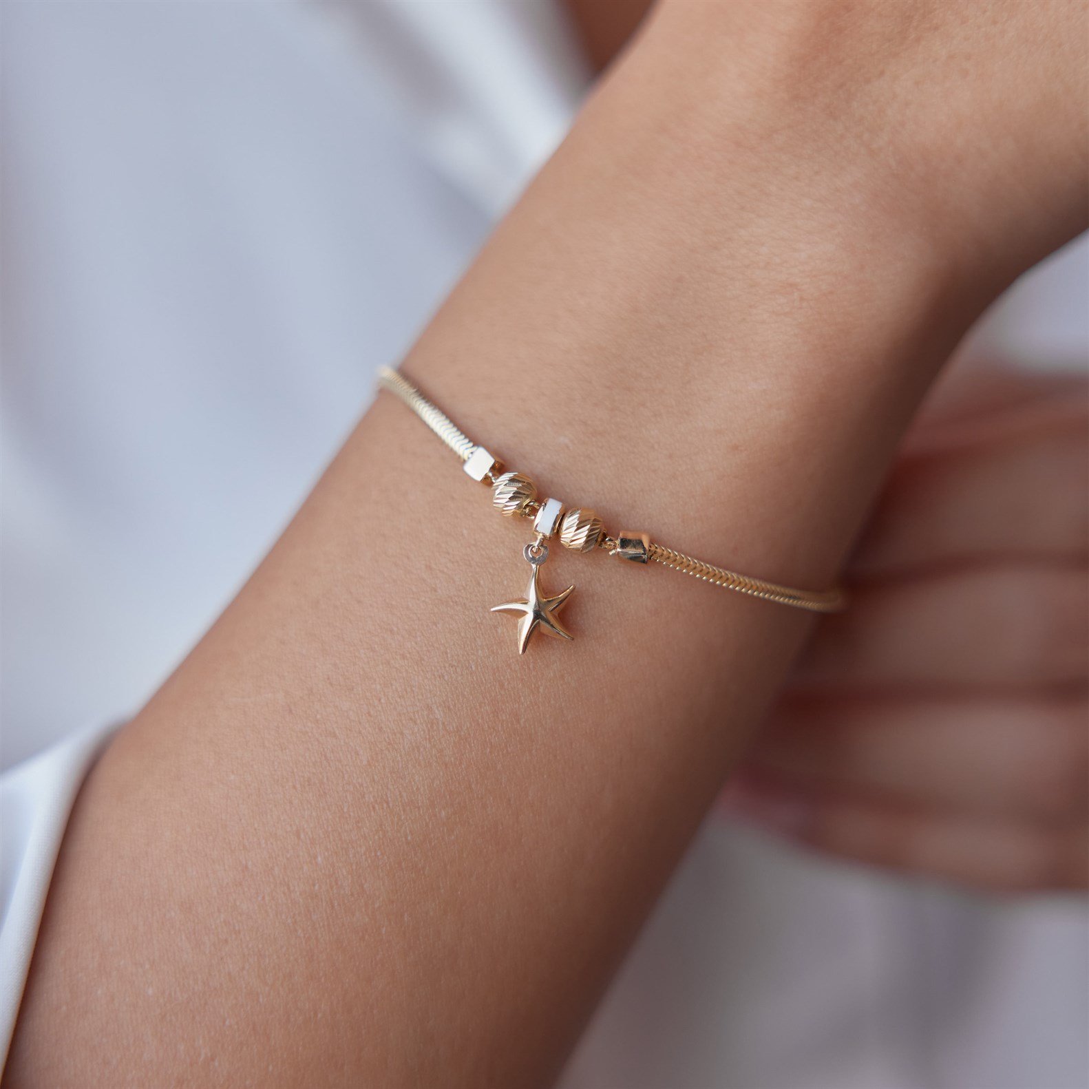 Yıldız Figür ve Dorika Zincir Bileklik