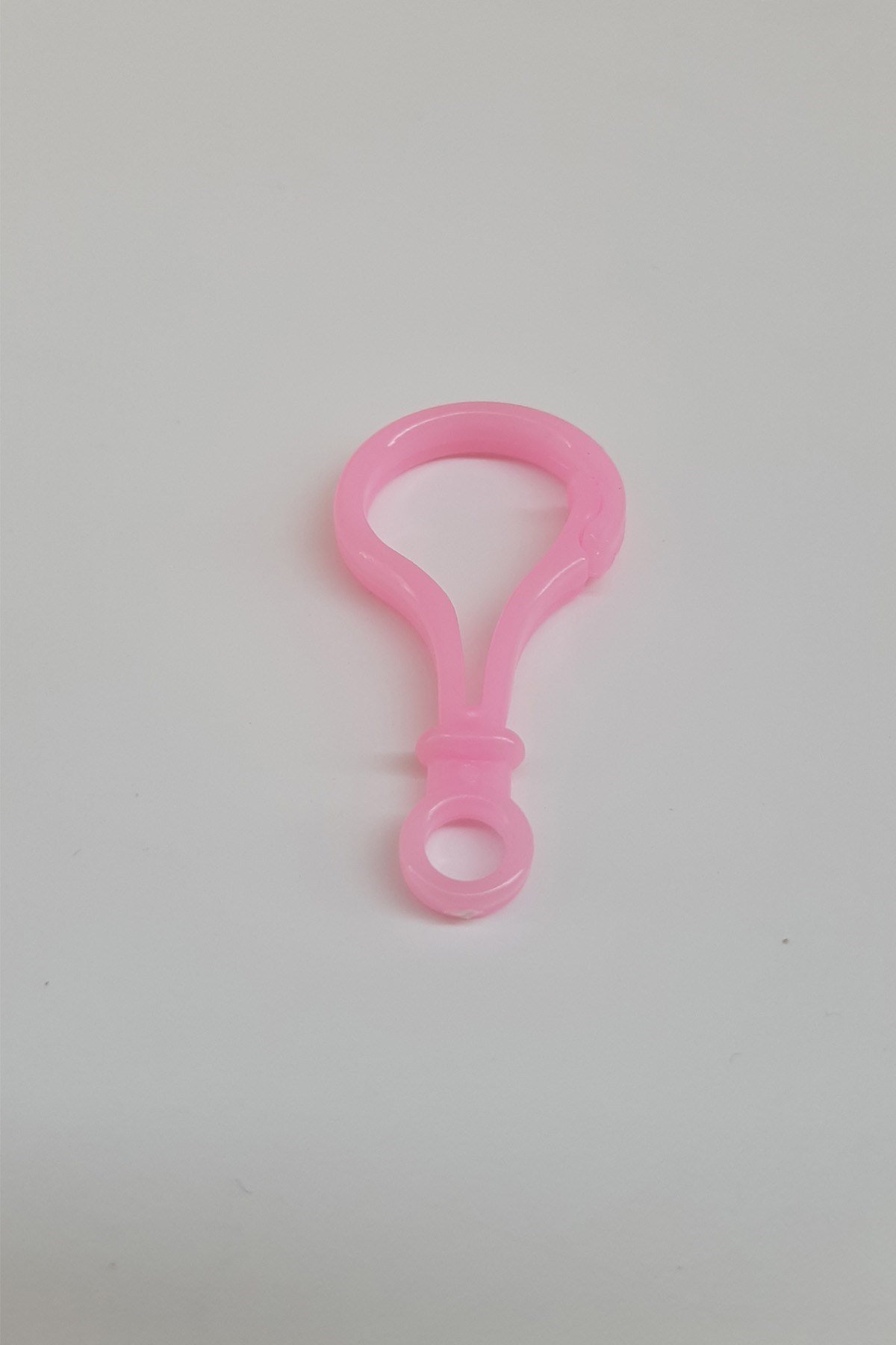 Plastik Soru İşareti Pembe Emzik Askısı
