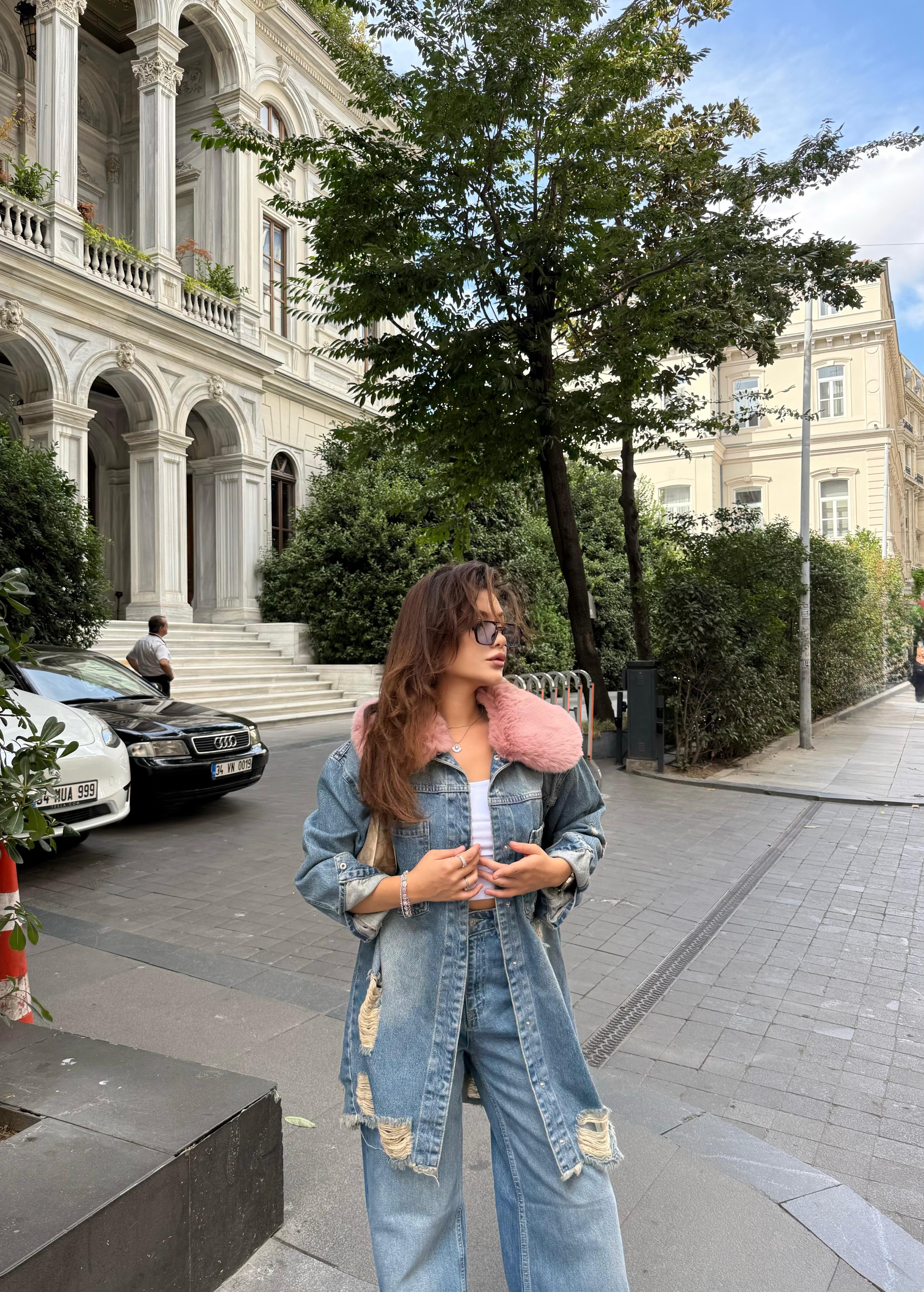 Ceket-131H&R ButikEta Peluş Detaylı kot Ceket Pembe