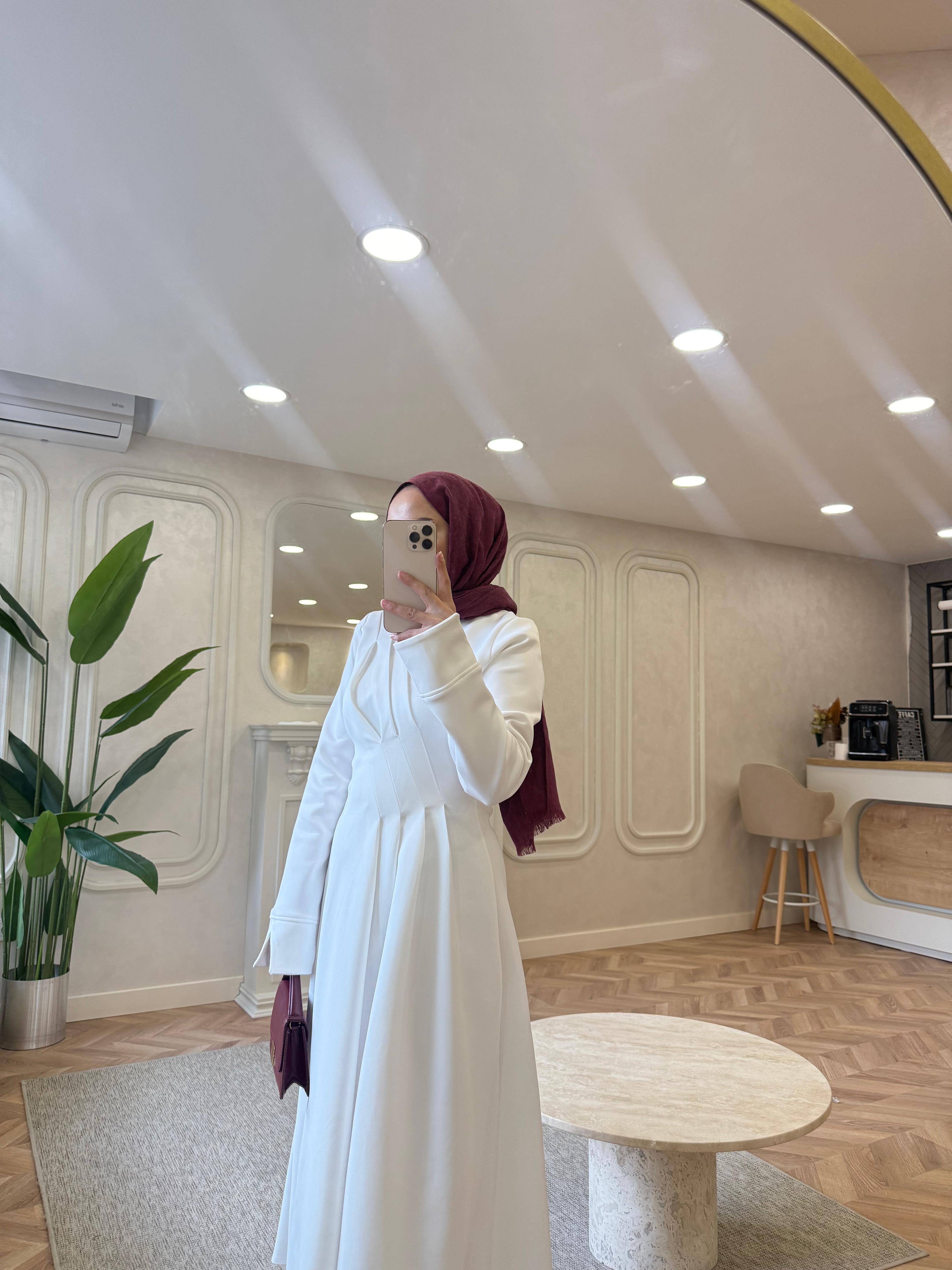 ELBSE-05H&R ButikBear Scuba Elbise Krem