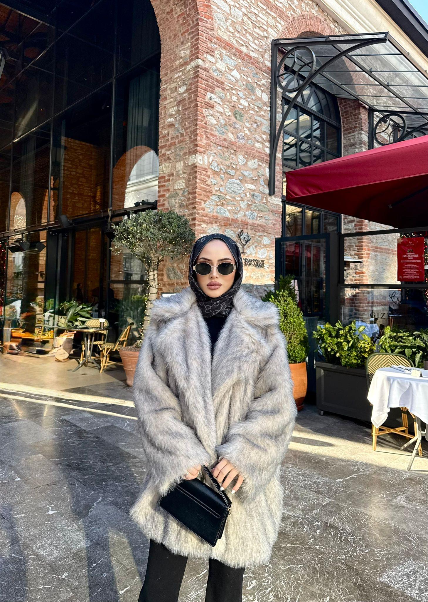 MT0170H&R ButikSesa Lüx Mont Kırçıklı Bej Siyah