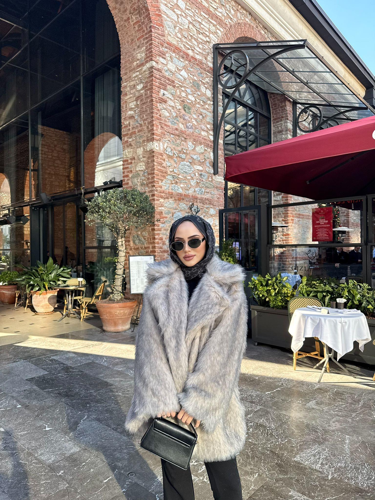 MT0170H&R ButikSesa Lüx Mont Kırçıklı Bej Siyah
